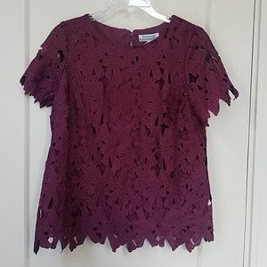 NWT Maroon World market too